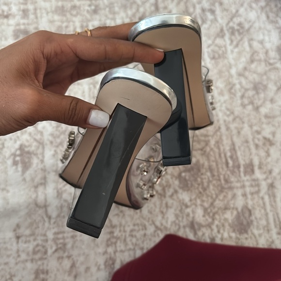 NEW GOOD AMERICAN forever diamond wedge size 7.5 - Picture 7 of 9